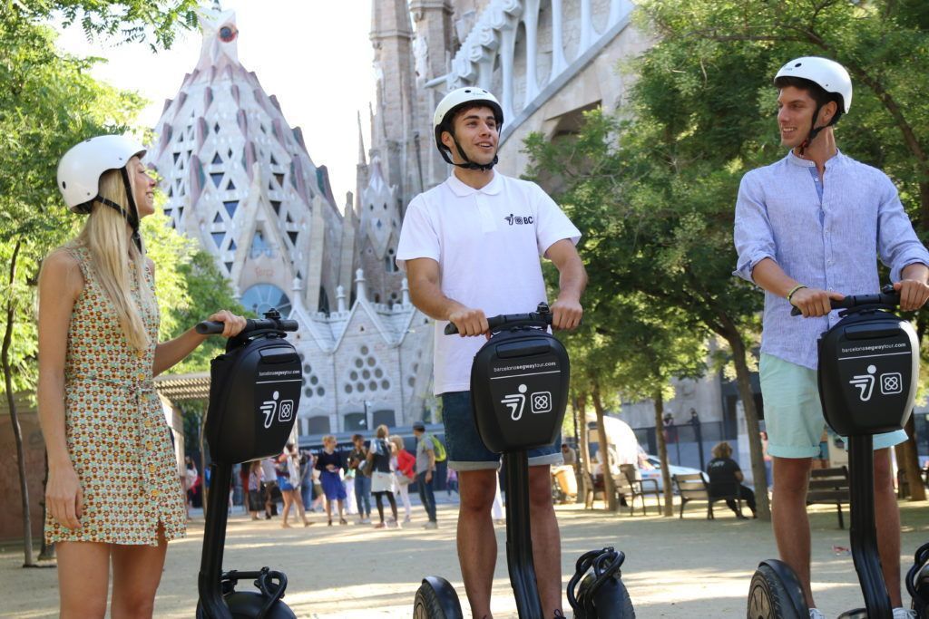 Rent segways in Barcelona to visit the city