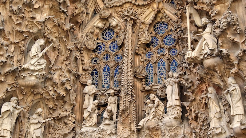 Fachada de La Sagrada Familia de Barcelona